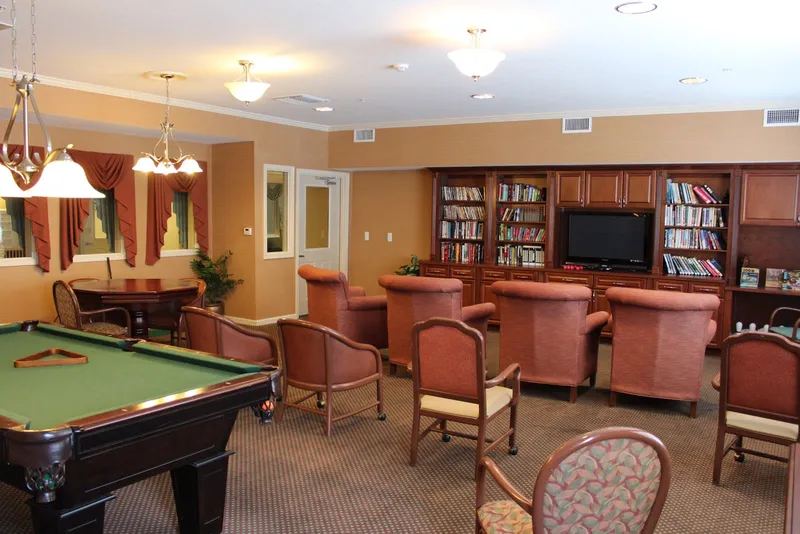 Waltonwood Lakeside photo 6