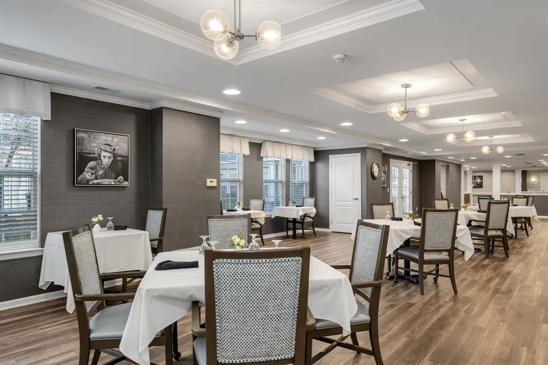 Waltonwood Main photo 9