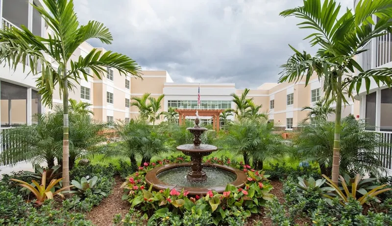 Watercrest Senior Living Palm Beach Gardens photo 2