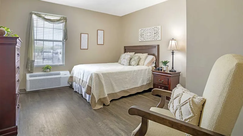 Wesley Court Assisted Living Community - senior living in Boiling Springs, South Carolina - photo 11