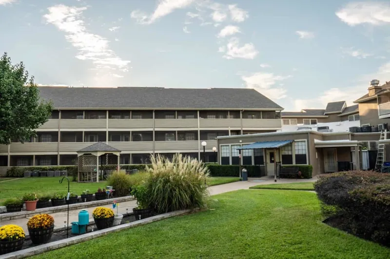 West Fork Village photo 4