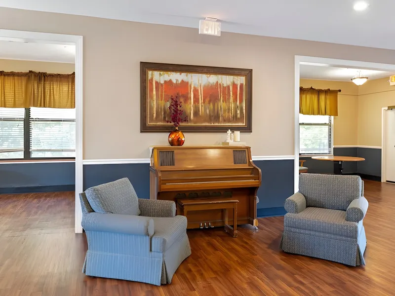 Westview of Derby Rehabilitation & Health Care Center photo 8