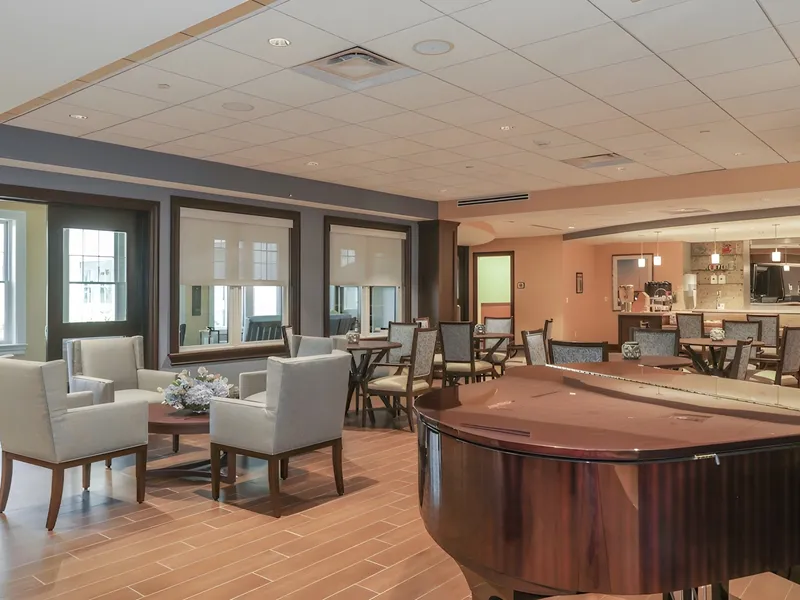 Whisper Woods of Smithtown photo 2