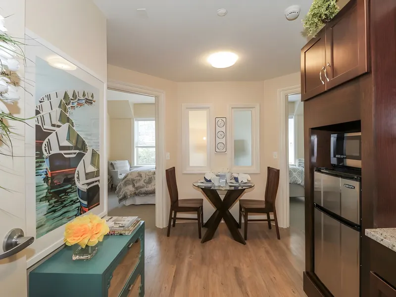 Whisper Woods of Smithtown photo 4