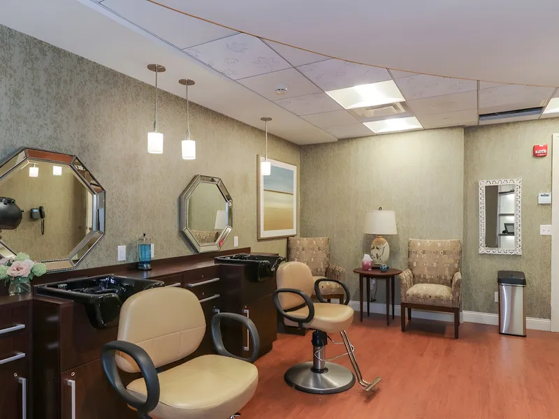 Whisper Woods of Smithtown photo 6