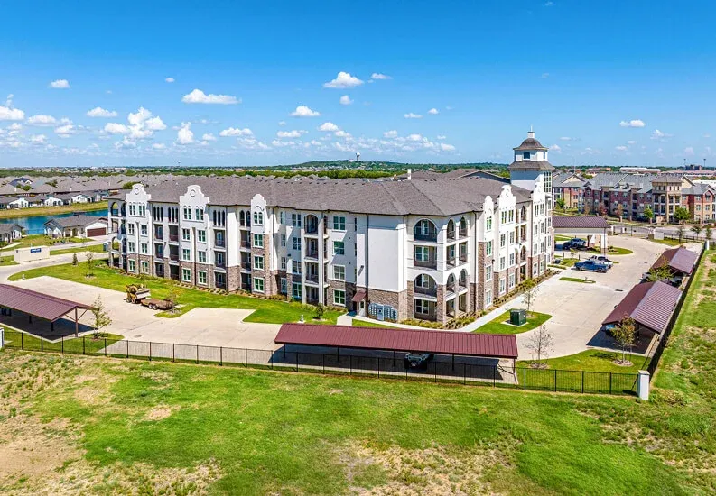 Wilshire Senior Living - Assisted Living, Independent Living, Memory Care in Burleson, Texas