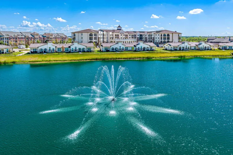Wilshire Senior Living - senior living in Burleson, Texas - photo 12