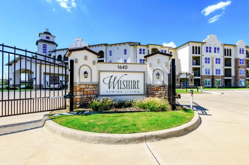 Wilshire Senior Living - senior living in Burleson, Texas - photo 9