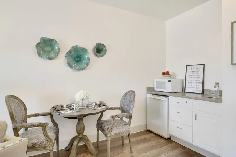 Windward Pointe Senior Living photo 9