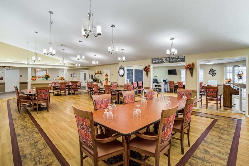 Winkler Court photo 4