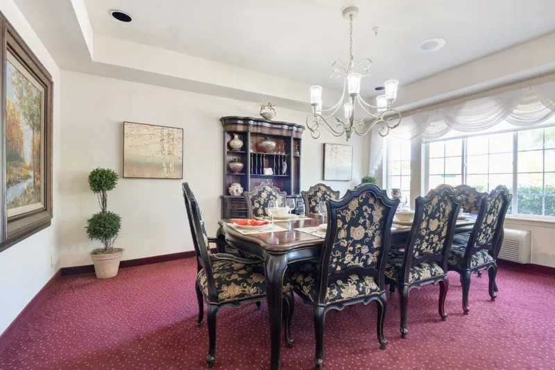 Winterberry Heights Senior Living photo 6