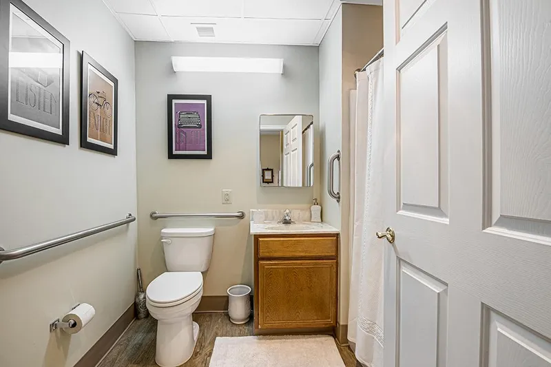 Woodbury Mews photo 2