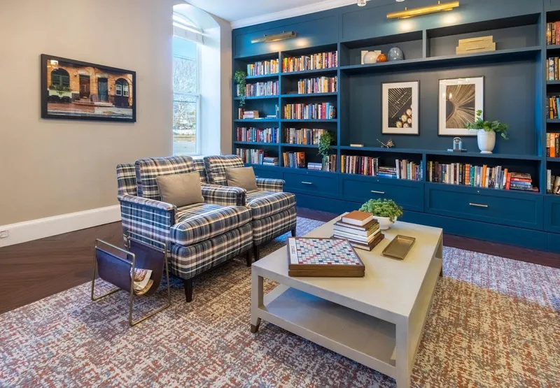 Woodbury Mews photo 7