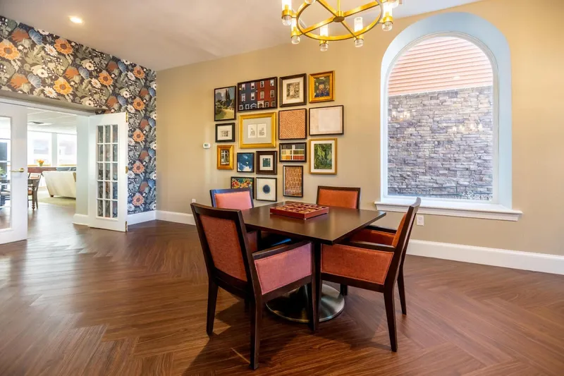 Woodbury Mews photo 8