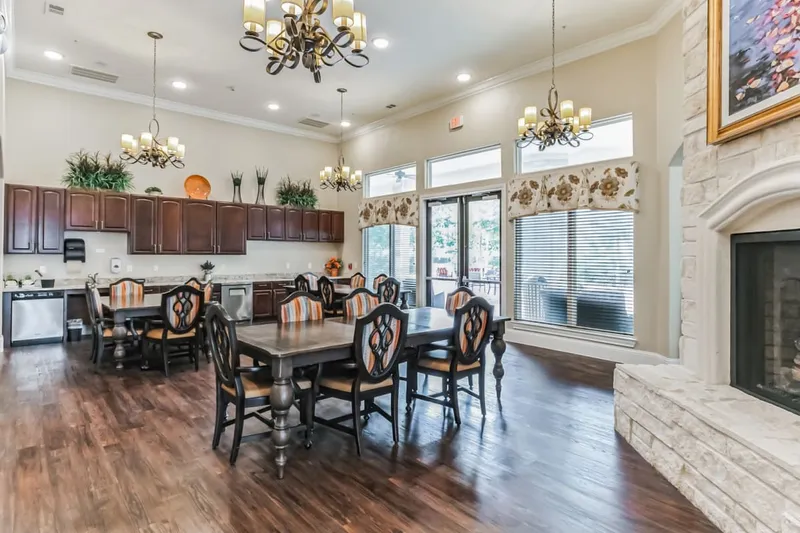 Woodhaven Village photo 2