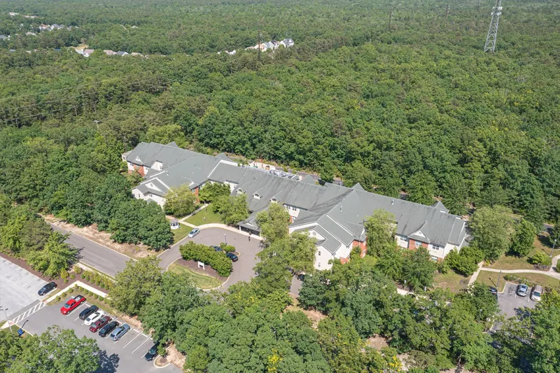 Woodview Estates photo 8