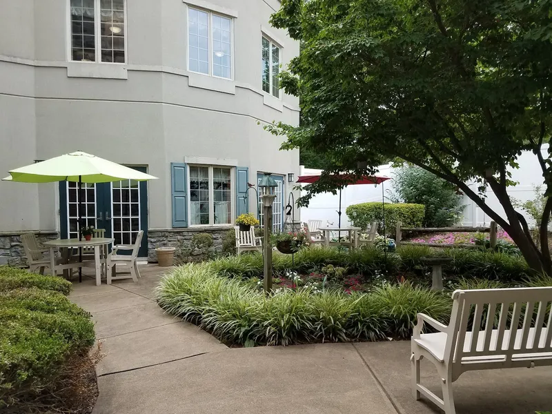 Wyncote Place photo 8